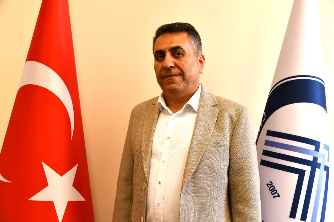 Hamit Alyar